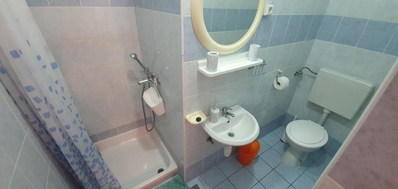 Guest House Angela Сень Экстерьер фото